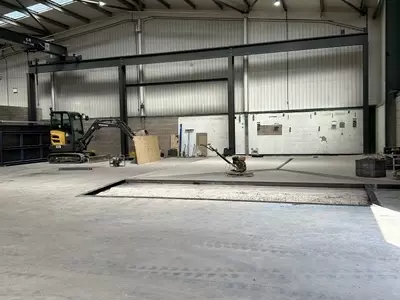 Dedicated wash bay area supplied by the new low and high-pressure pipework installation. The station was fitted with connection points, hose hangers, and lance holders to provide a practical and organised workspace for daily cleaning operations. Designed 